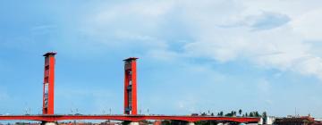 Ampera Bridge – hotely poblíž