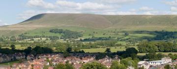 Hotels near Pendle Hill