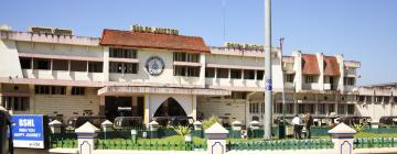 奎隆火車站（Kollam Railway Station）附近的飯店