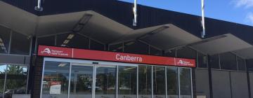 Hoteles cerca de Estación de trenes de Canberra