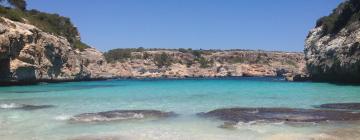 Hotels near Calo des Moro Beach