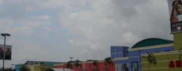 Hotels near Albrook Mall