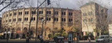 Hoteles cerca de Plaza de Toros