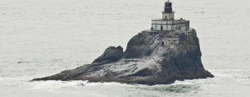 Hotels near Tillamook Rock Lighthouse