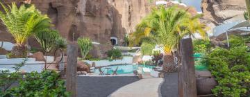 라고마르 박물관 주변 호텔