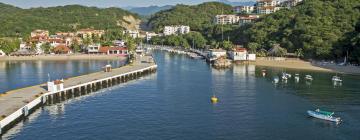 Hotellid huviväärsuse Huatulco/Crucecita kesklinn lähedal