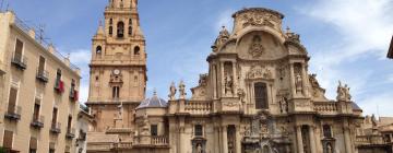 Murcian katedraali – hotellit lähistöllä