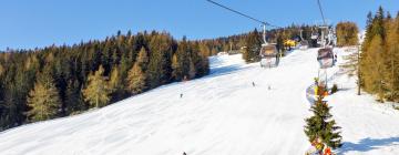 Hotelek a Kronplatz I felvonó közelében