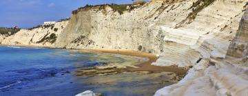 Hotels near Scala dei Turchi