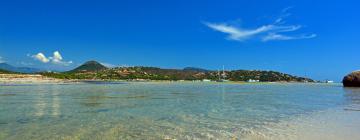 Mga hotel malapit sa Santa Giulia Bay