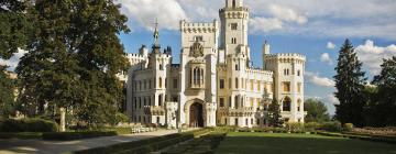 Hoteles cerca de Castillo de Hluboká