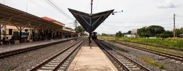 Cha-am Railway Station: hotel