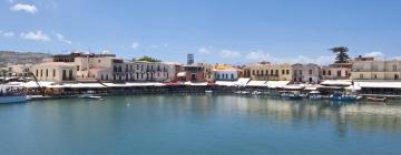 Hoteli v bližini znamenitosti Venetian Harbour