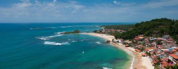 Hoteles cerca de Playa Segunda