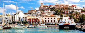 Hotelek az Ibizai kikötő közelében
