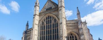 Winchesterská katedrála – hotely v okolí