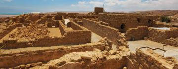 Masados tvirtovė: viešbučiai netoliese