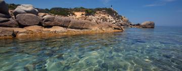 Hotels near Cala Sinzias