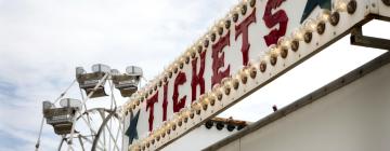 Viesnīcas netālu no apskates objekta Oklahoma State Fair Park