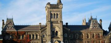 University of Toronto – hotely poblíž