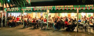 Hotels near Cafe Du Monde