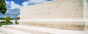 Passchendaele Memorial: отели поблизости