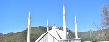 Hótel nærri kennileitinu Shah Faisal-moskan