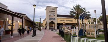 Hoteles cerca de Centro comercial Orlando Premium Outlets