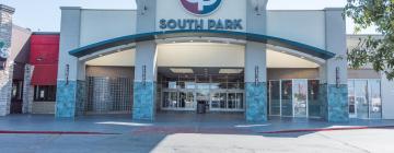 Хотели близо до South Park Mall Shopping Center