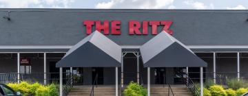 麗思拉雷（Ritz Raleigh）附近的飯店
