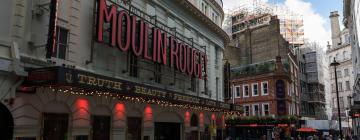 Hotels near Piccadilly Theatre