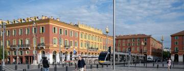 Hotels near Massena Square