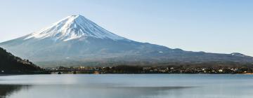 河口湖周辺のホテル