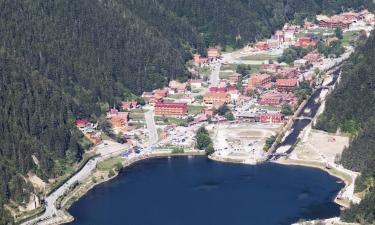 Hotellid huviväärsuse Uzungöli mägismaa ja järv lähedal