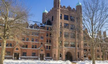 Hotels near Yale University