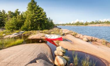 Hotels near French River Provincial Park