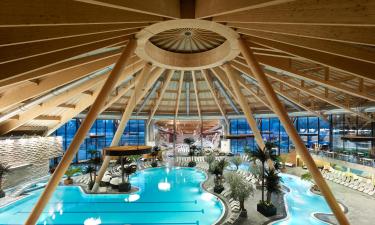 Hoteli u blizini znamenitosti 'Kompleks bazena Aquabasilea'