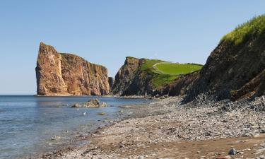 Hotellid huviväärsuse Percé kalju lähedal