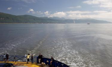 Levis-Quebec City Ferry – hotely v okolí