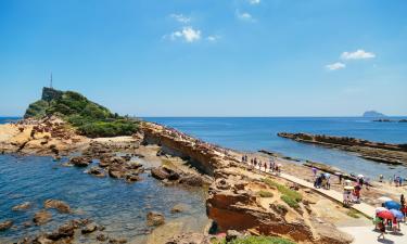 Hotelek a Yehliu Geopark közelében