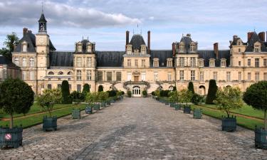 Hótel nærri kennileitinu Château de Fontainebleau