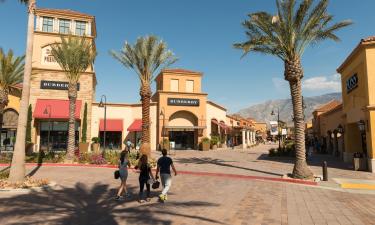 Hotels near Desert Hills Premium Outlets