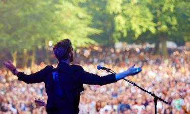 Hoteller i nærheden af DTE Energy Music Theatre