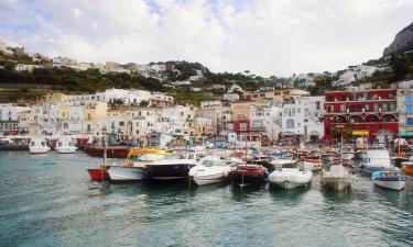 Hôtels près de : Port de Marina Grande