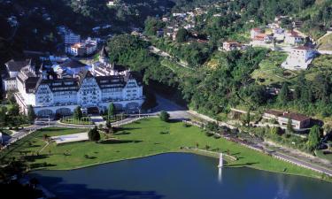 Hotellid huviväärsuse Quitandinha palee lähedal