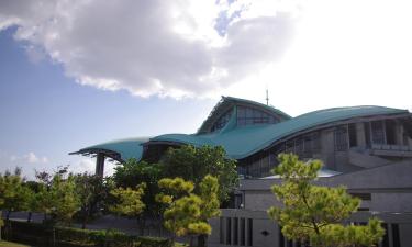 Kongresové centrum Okinawa – hotely v okolí