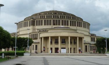 Hotels near Centennial Hall