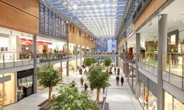 Prekybos centras „Southcenter Mall“: viešbučiai netoliese