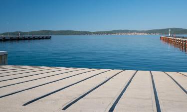 Trajektový prístav Gaženica Zadar – hotely v okolí