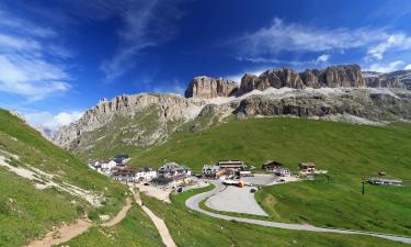 Passo Pordoi – hotely v okolí